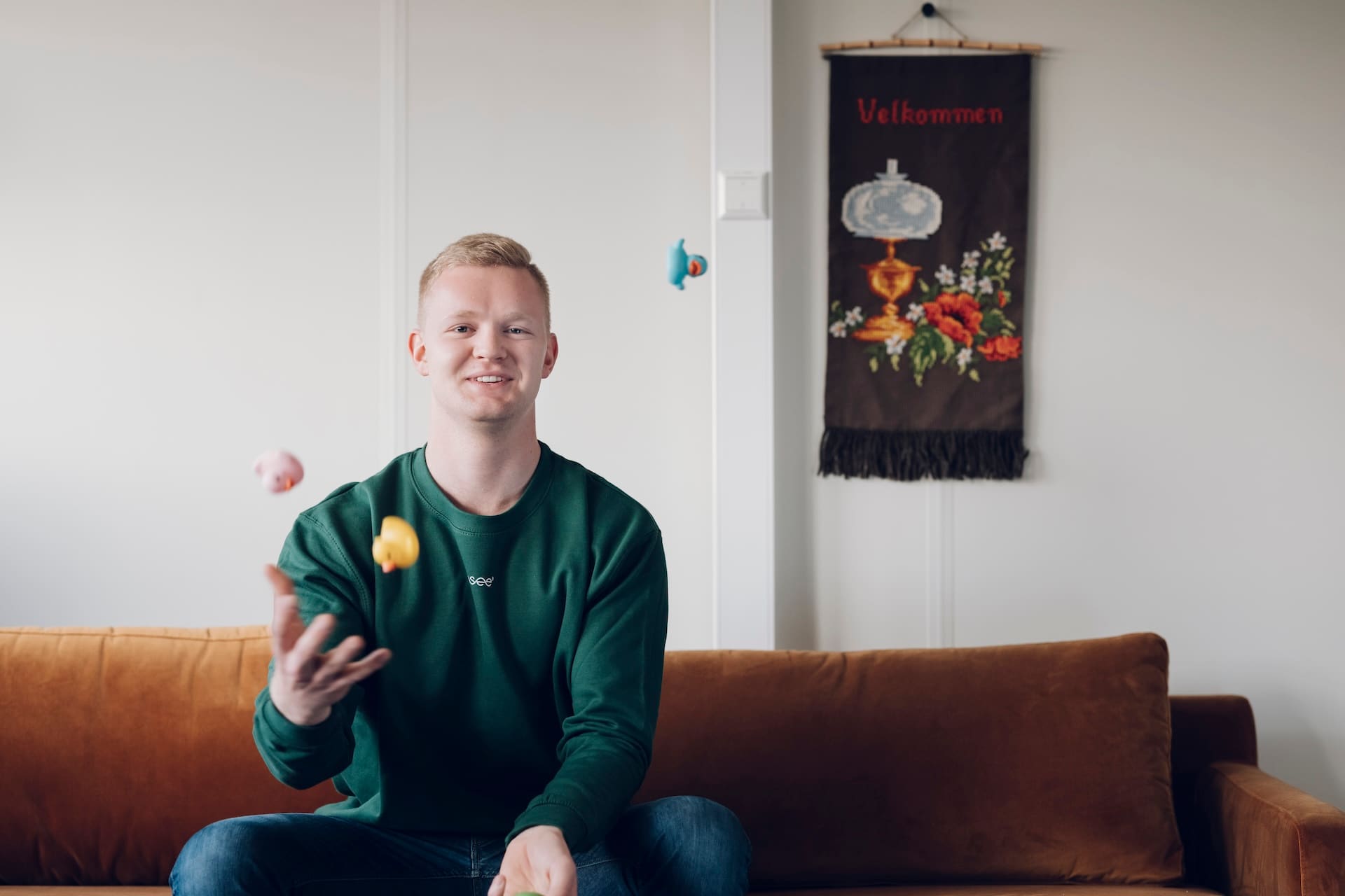 Herman Steinsøy juggling