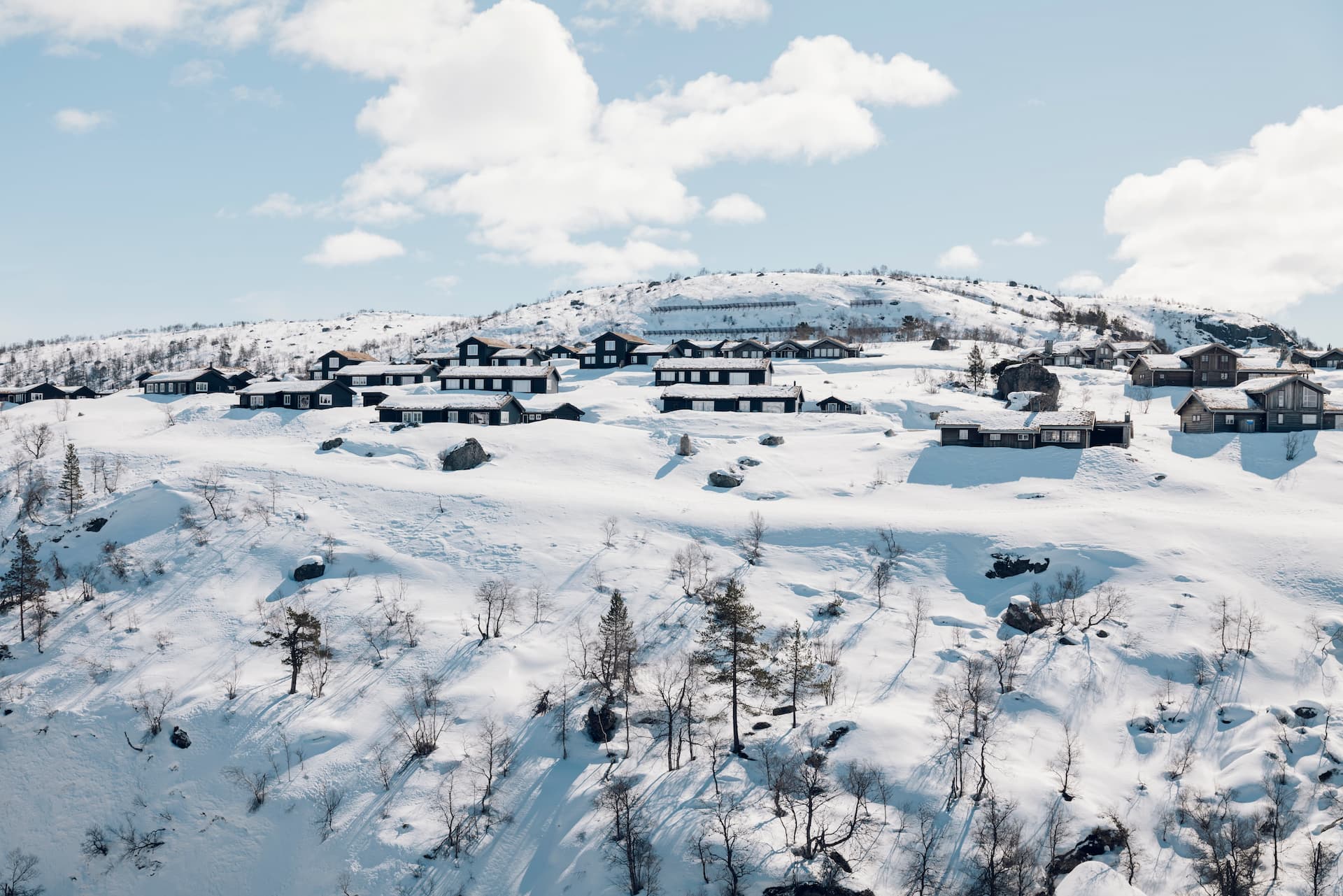 Det snødekte vinterhytteområdet i Sirdal